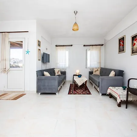 House With Invigorating View In Bodrum Tatil Evi